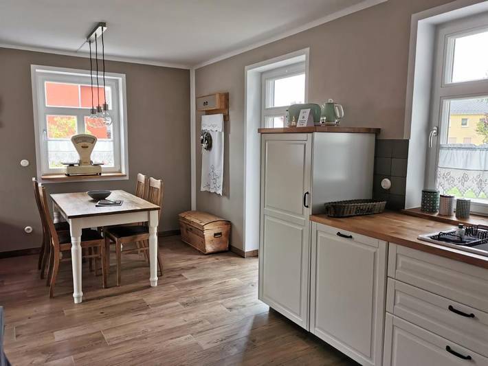 Ferienwohnung für 4 Personen, mit Terrasse und Garten sowie Ausblick in Rammenau