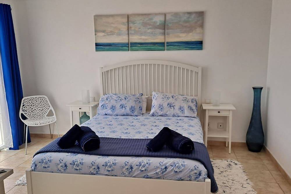 Villa Essence: een unieke landelijke villa in Conil, Lanzarote in Conil, Tías