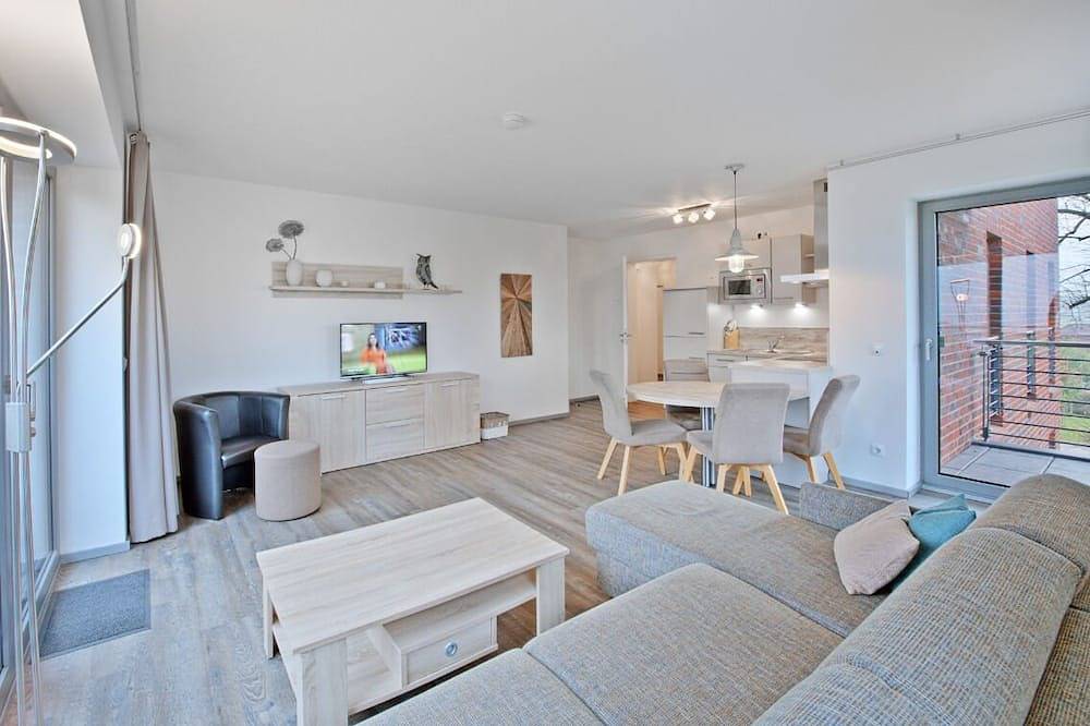 Ganze Wohnung, Apartment with a view of the Elbe - 4.11 in Elbstrand Krautsand, Drochtersen