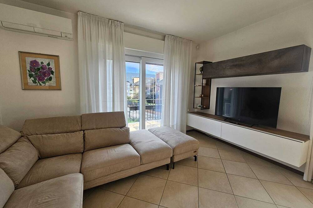 Ganze Wohnung, Amanda Deluxe 3-Bedroom Apartment with A/C and Mountain View in Sarche, Madruzzo