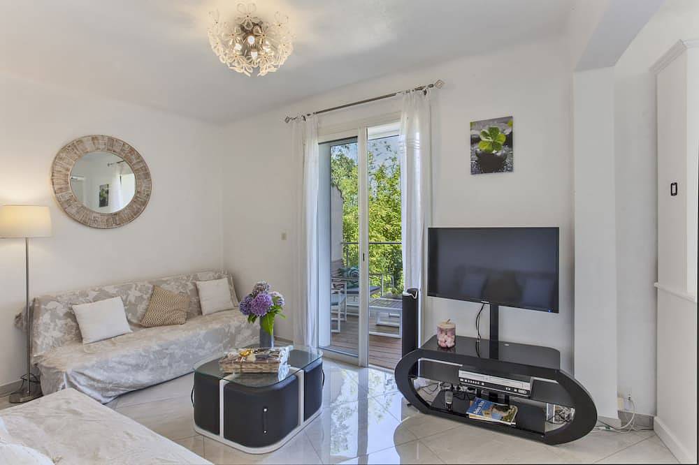 Superbe villa avec piscine chauffée et accès privée à la plage in Porticcio, Grosseto-Prugna