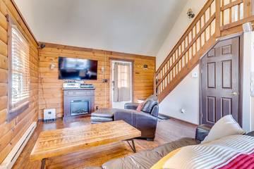Log Cabin for 6 Guests in Shenandoah Valley, Picture 4