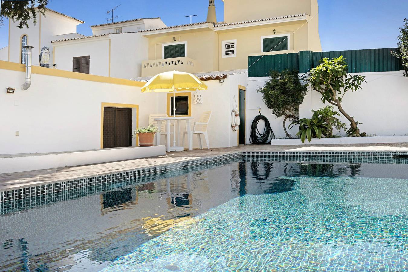 Appartement entier, Appartement 'A Cerca - C' près de la mer avec piscine partagée et Wi-Fi in Santa Maria, Lagos