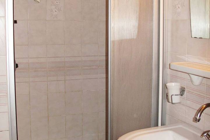 Ganze Wohnung, Zollerhof in Neunhäusern, Rasen-Antholz