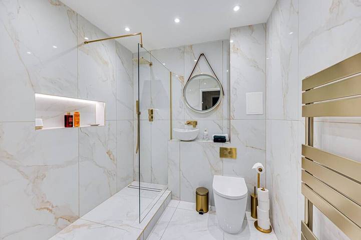 Ganze Wohnung, Vibrant Hub Apartment • City Centre • Balcony • Free Parking • Yoko Property in Milton Keynes, Südostengland