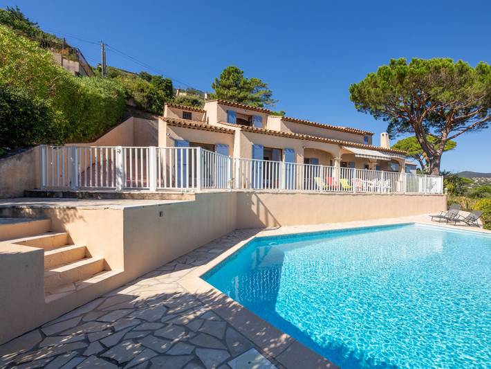 Ferienhaus mit Meerblick für 8 Personen, mit Garten und Terrasse in Provence-Alpes-Côte d'Azur - 2