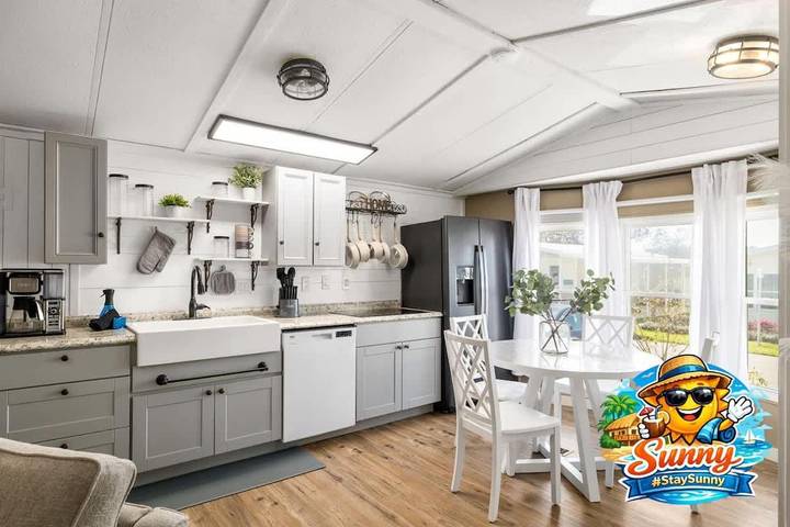 Maison de vacances pour 6 personnes, avec piscine ainsi que jardin et terrasse, animaux acceptés - 1