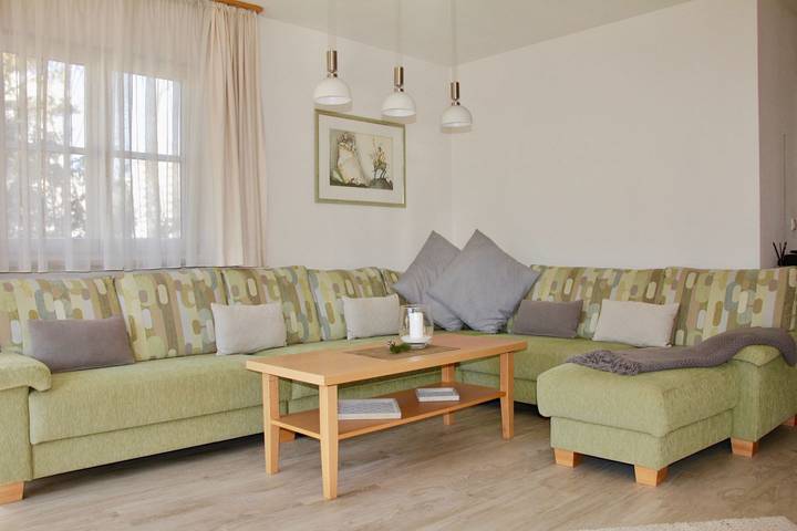 Ferienwohnung für 2 Personen, mit Balkon und Garten sowie Ausblick in Garmisch-Partenkirchen - 2