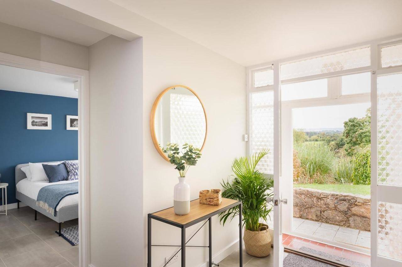 Entire apartment, One-Bedroom Apartment in Priory Ward, Exeter