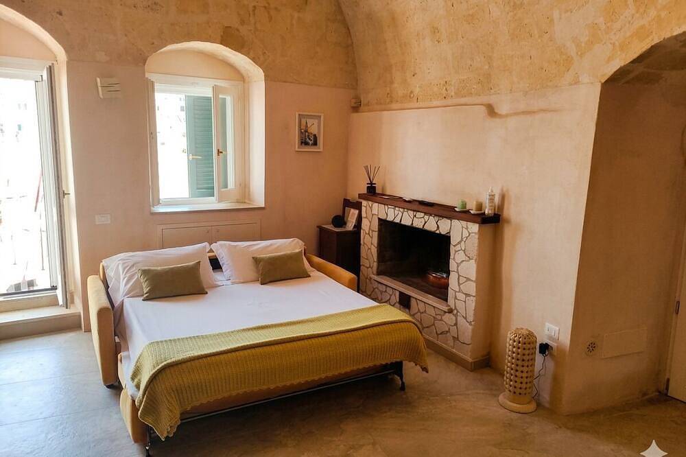 Appartamento intero, Suite in grotta con terrazza e vista sui Sassi di Matera in Sassi di Matera, Matera