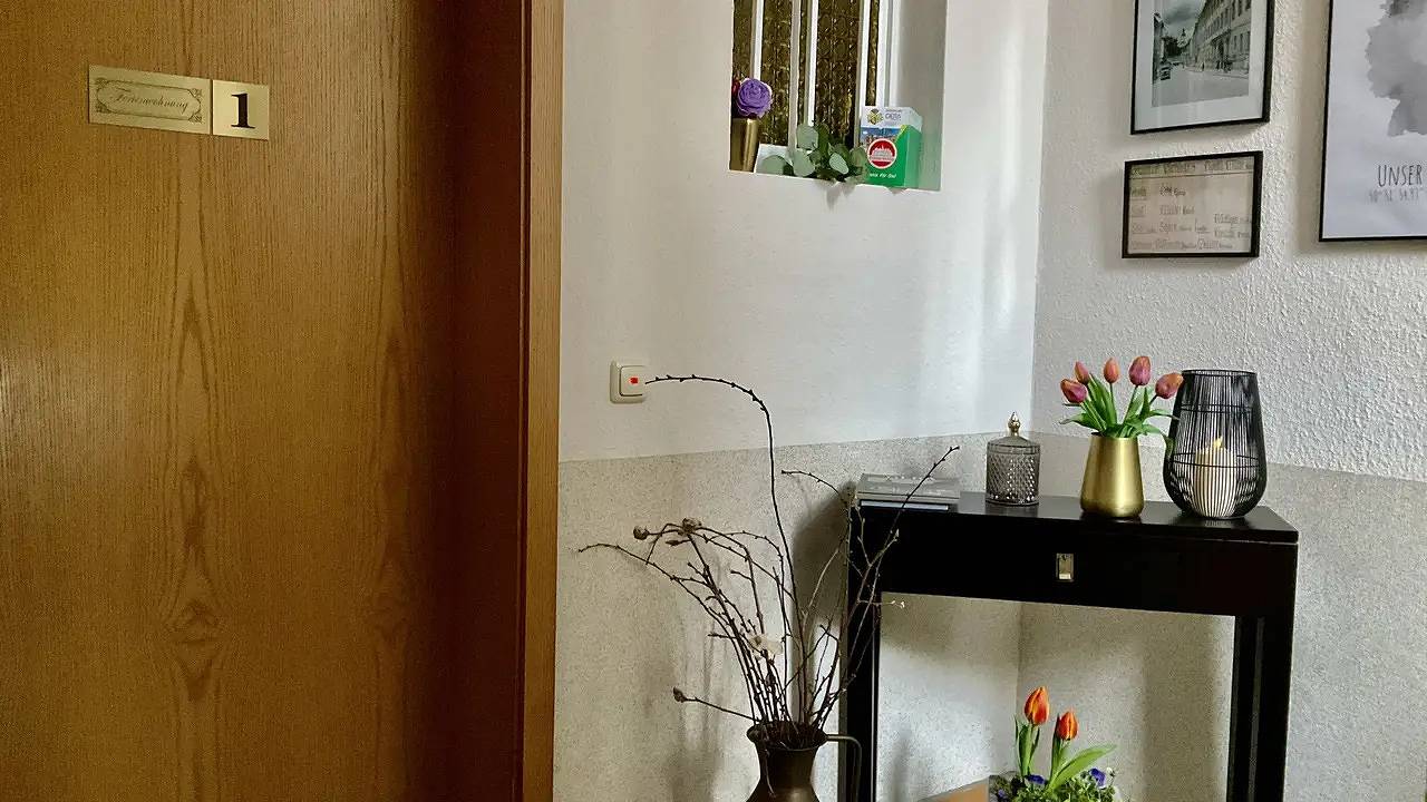Ganze Ferienwohnung, Ferienwohnung für 3 Personen (55 m²) in Gera in Gera, Ostthüringen