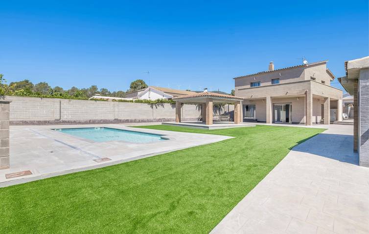 Apartamento para 14 personas, con Terraza y Piscina en Alto Campo