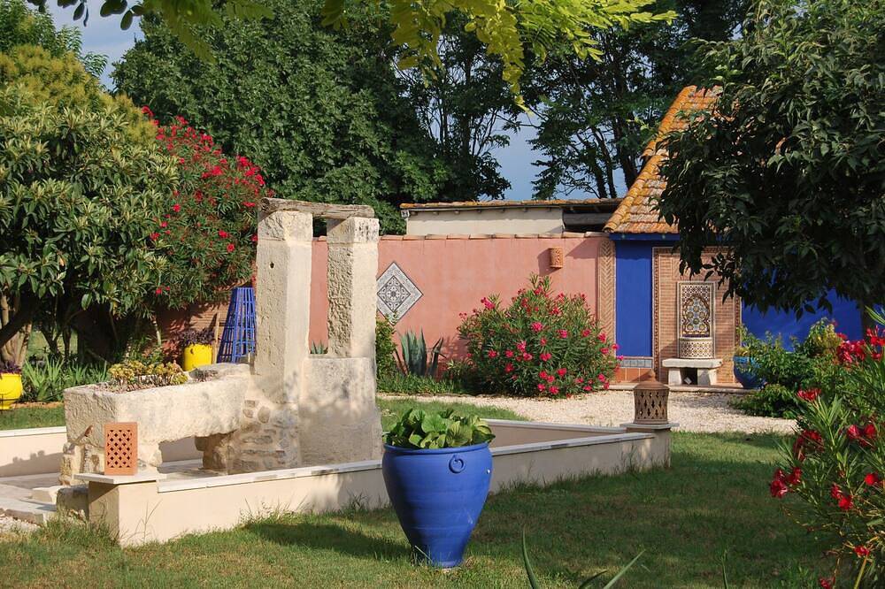 Magnifique Riad au coeur de la Camargue in Arles, Côte méditerranéenne (France)