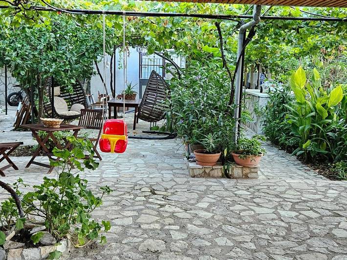 Maison d’hôte pour 2 personnes, avec jardin ainsi que balcon et vue à Himarë - 2