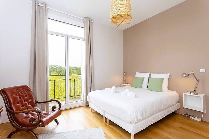 Appartement entier, Anatole - Appartement confortable avec parking in Tours, Région de Tours