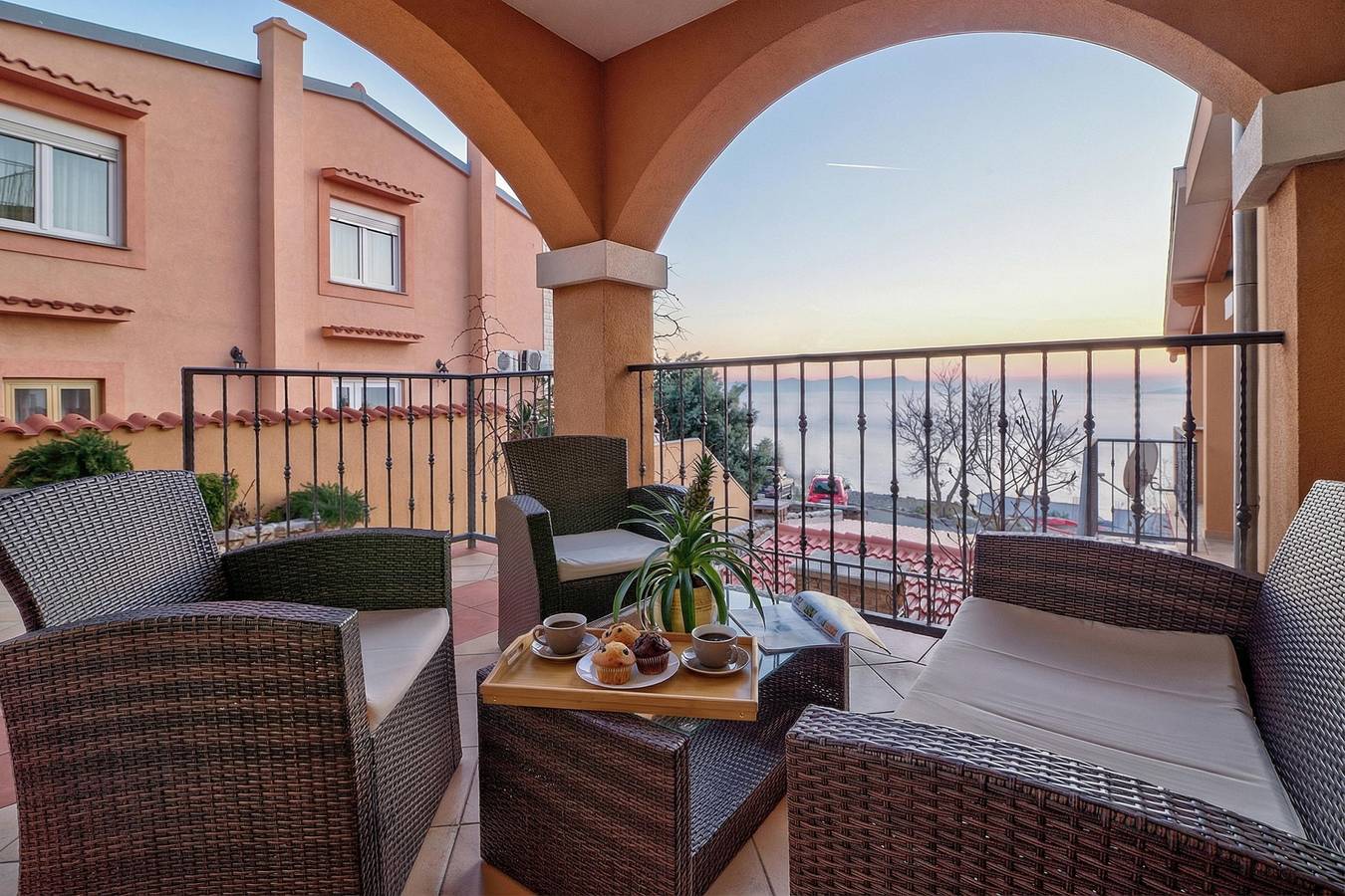 Ganze Wohnung, Comfy Sunset And Sea View Apartment in Senj, Kvarner Festland