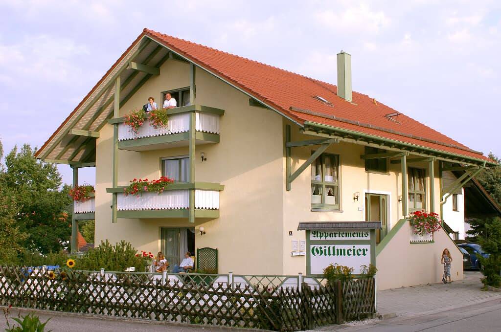 Ganze Wohnung, Appartements Gillmeier Herta - Appartement Abenddämmerung in Bad Griesbach, Bayerische Golf und Thermenland