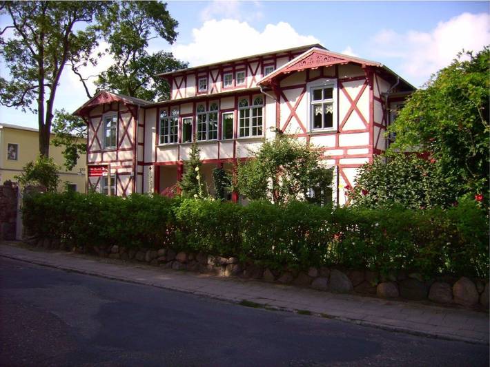 Hütte für 3 Personen, mit Balkon an der Ostsee