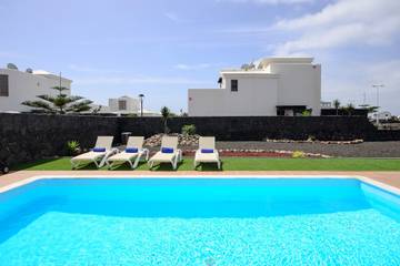 Villa voor 6 Personen in Playa Blanca, Yaiza, Afbeelding 2