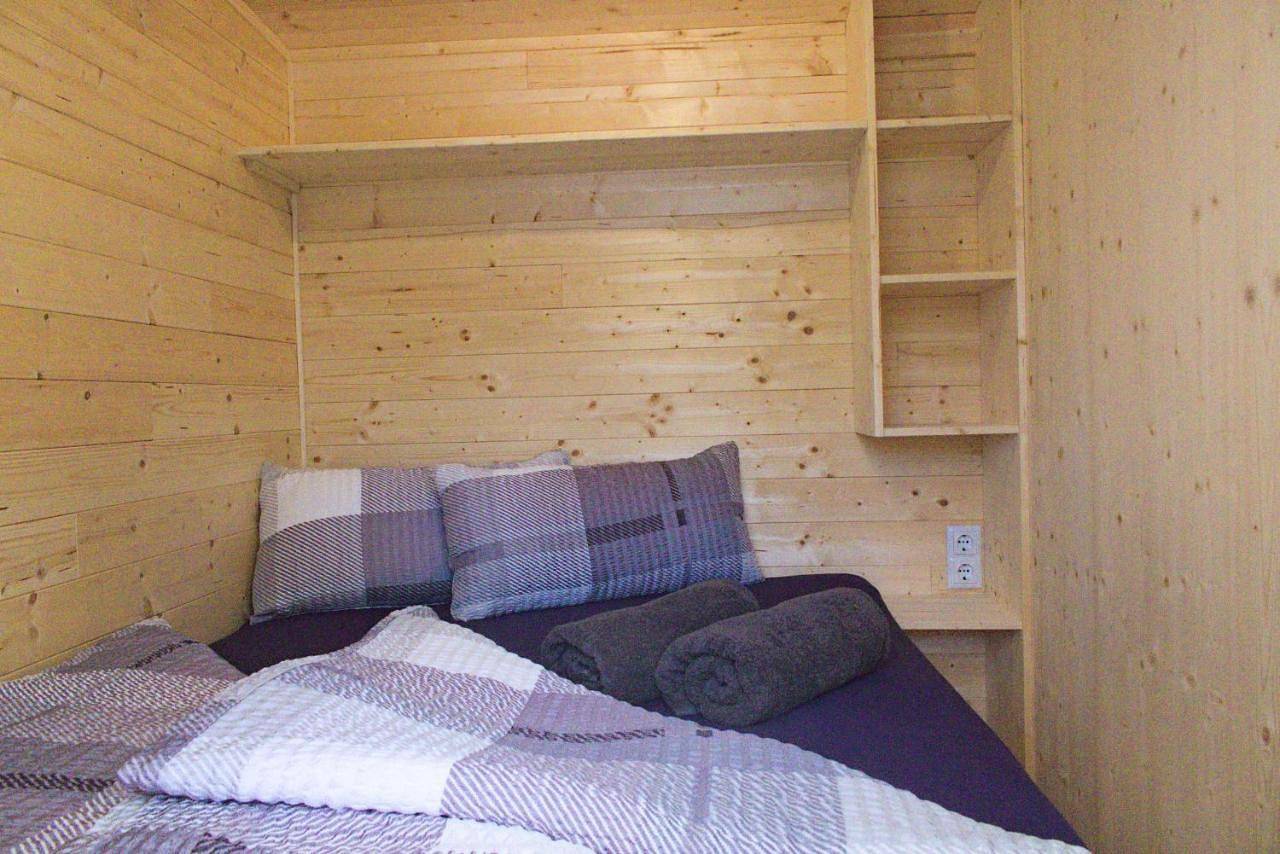 Mobile Home in Seekirchen am Wallersee, Bezirk Salzburg-Umgebung