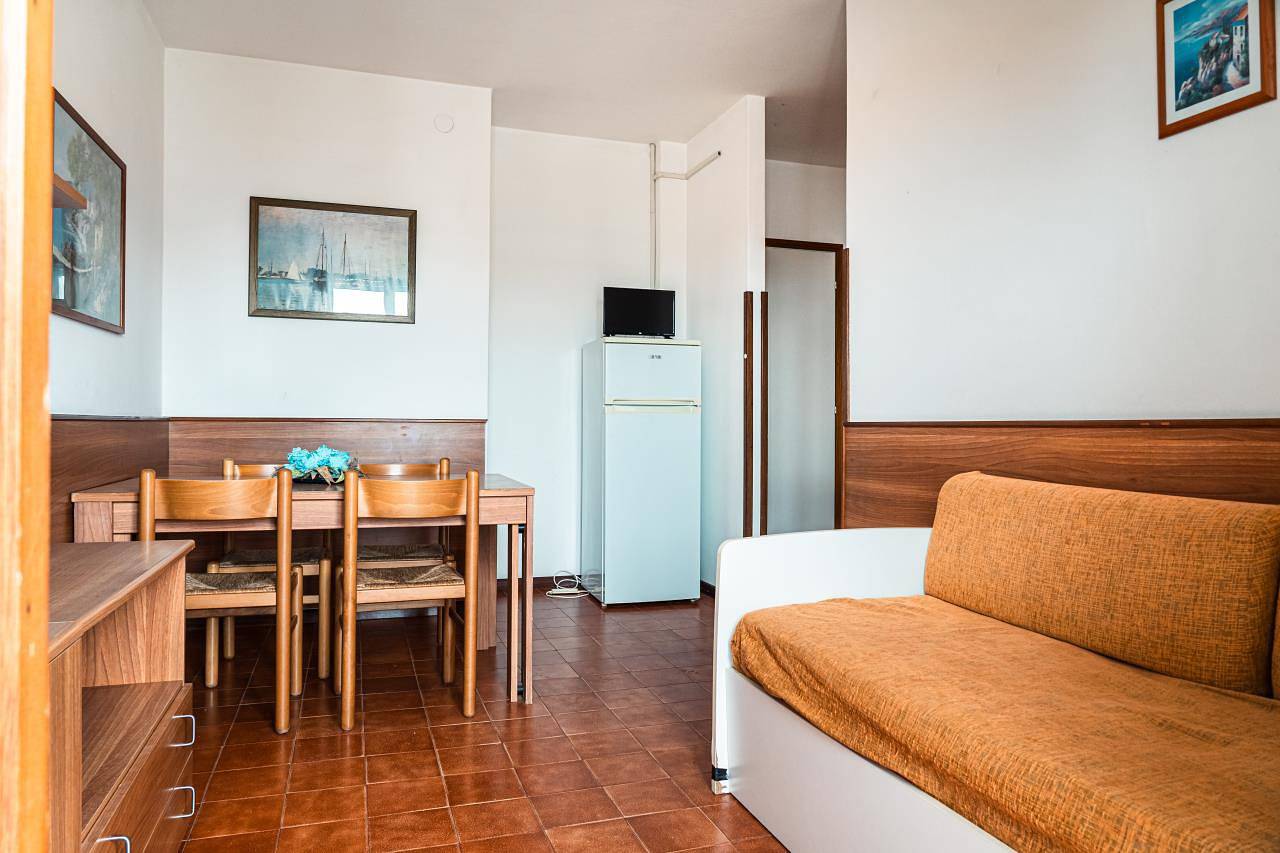Ganze Wohnung, Residenz Diana West Dreizimmerwohnung C6* 3. Stock für 6 Personen mit Meerblick in Bibione, San Michele al Tagliamento