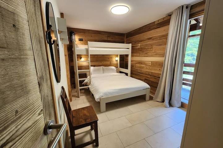 Gîte pour 10 personnes, avec balcon et jardin à Arvieux - 2