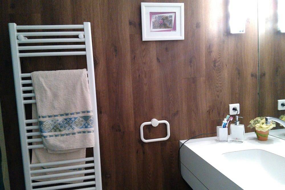 Ganze Wohnung, Schöne Wohnung auf der Piste und Geschäften, nach Süden für 5 Personen in Belle Plagne, La Plagne-Tarentaise