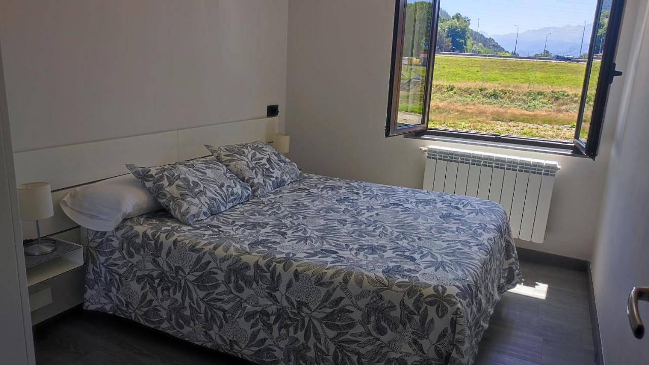 Apartamento entero, Three-Bedroom Apartment in Arriondas, Costa Verde