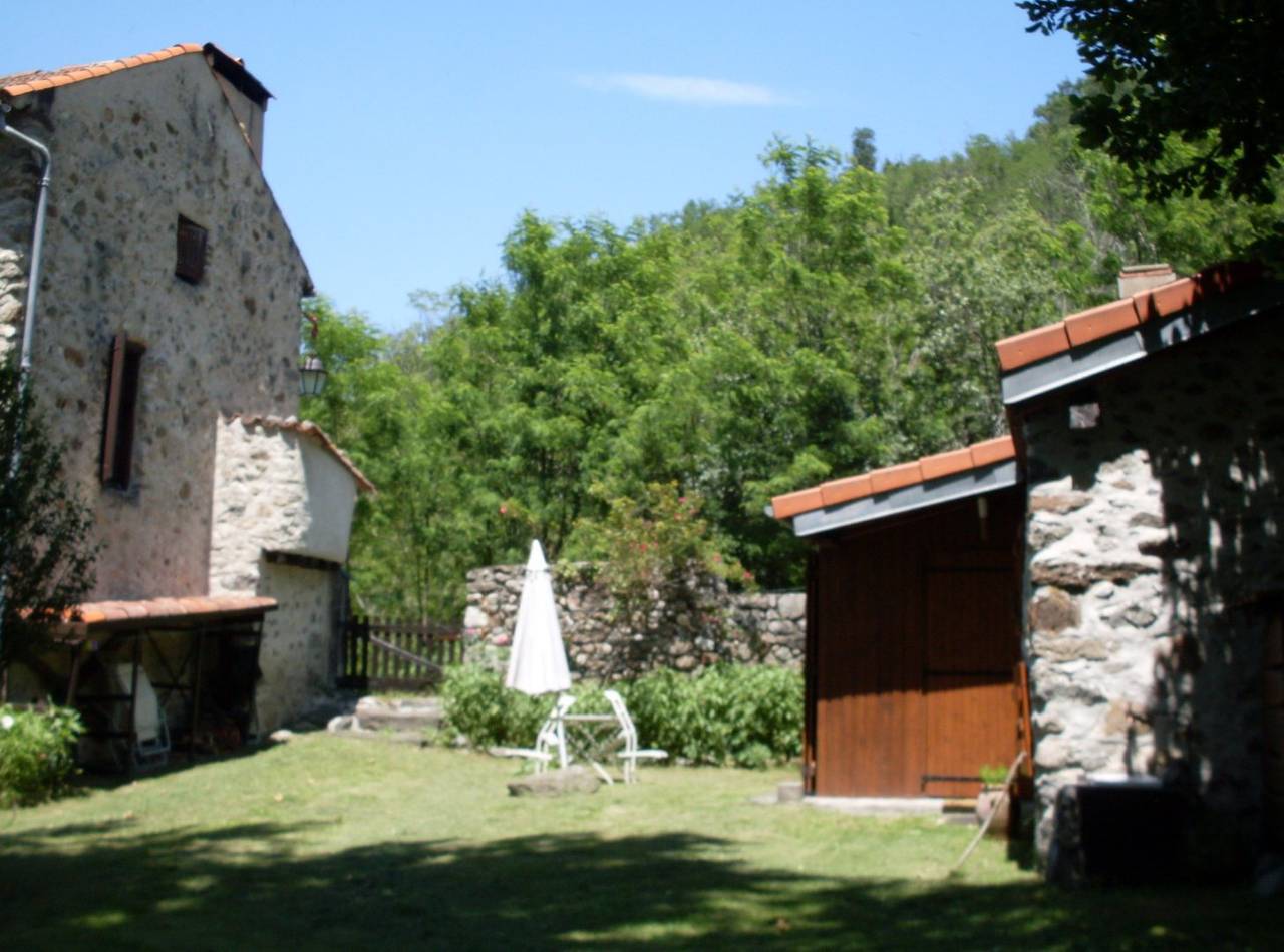 La Grange au poulailler de 1900 (loft) in Mercus-Garrabet, Ariège