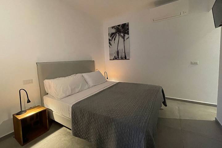 Ferienwohnung für 3 Personen, mit Pool und Garten sowie Ausblick und Terrasse in Fermo - 4