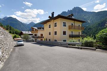 Appartamento per 6 Persone in San Pietro di Cadore, Karnischer Hauptkamm, Foto 1