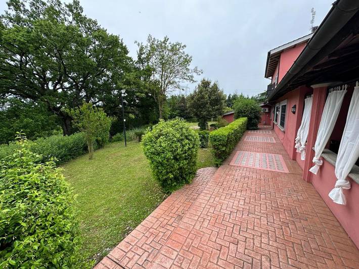 Villa pour 12 personnes, avec jardin ainsi que piscine et jacuzzi à Rome - 4