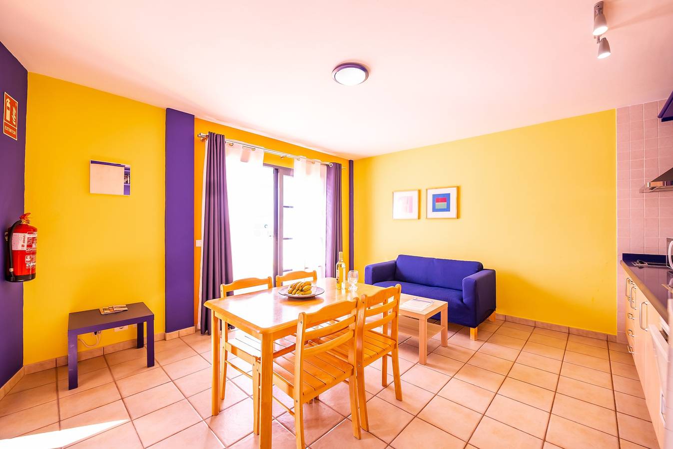 Apartamento entero, Apartamento 'Nautilus 1' con vistas al mar, terraza privada y Wi-Fi in Puerto Naos, Los Llanos de Aridane