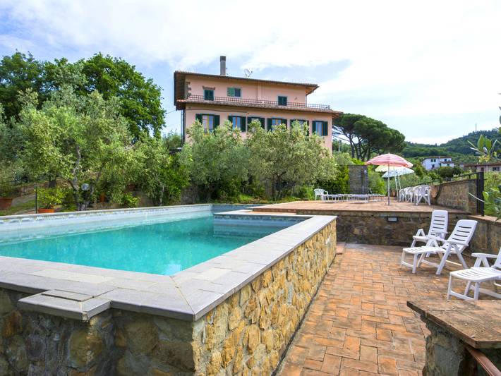 Vacation rental for 2 people in Vinci