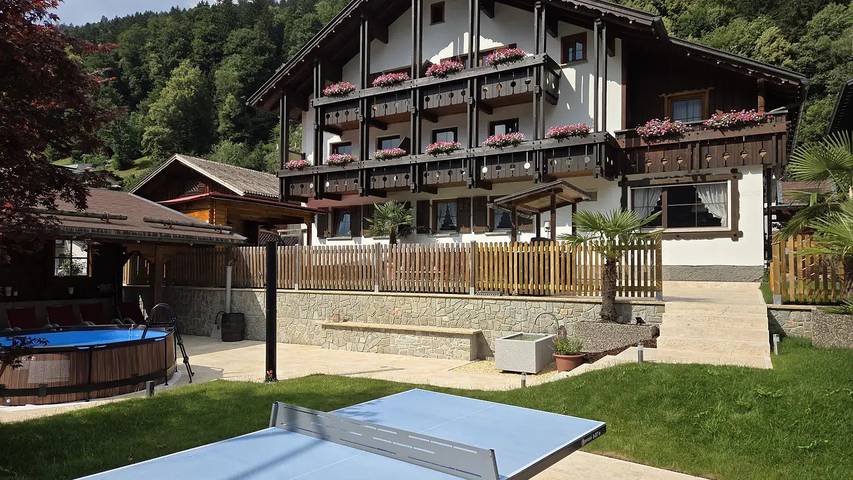 Ferienwohnung für 2 Personen, mit Garten und Balkon in Schruns-Tschagguns - 2