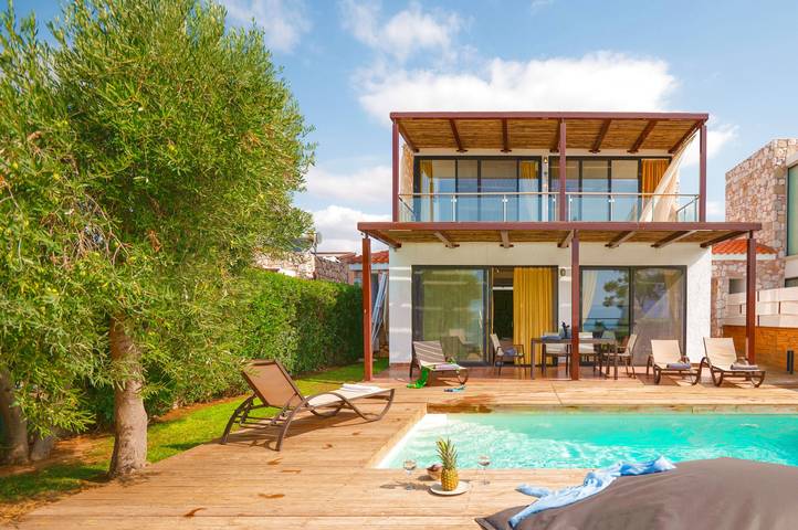 Villa pour 6 personnes, avec terrasse ainsi que vue et jardin - 1
