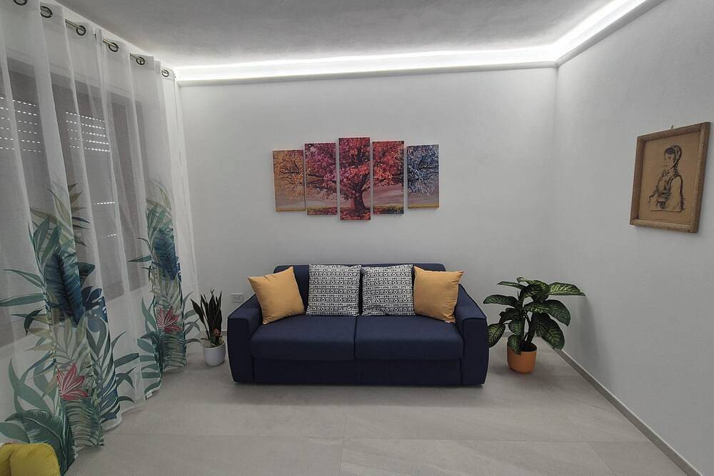 Ganze Wohnung, Su Cerexinu - Relaxation and comfort in renovated house near the sea and Cagliari in Quartu Sant'Elena, Campidano