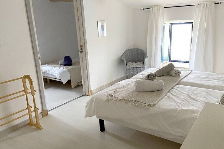 Location de vacances pour 10 personnes, avec piscine à Saint-Pierre-le-Vieux (Vendée) - 4