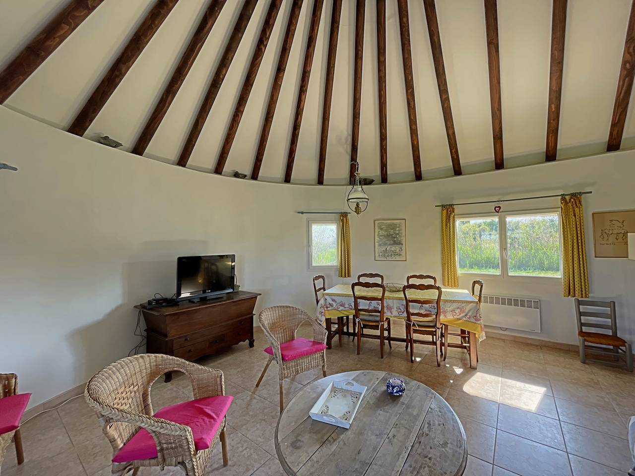 Guardian's Cabin 6 pers, nature, pets allowed, parking in Saintes-Maries-de-la-Mer, Arles region