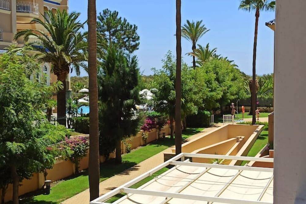 Apartamento inteiro, 1 bedroom apartment on the beachfront in Isla Canela, Ayamonte