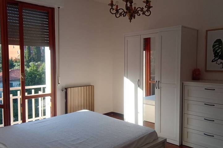Casa vacanza per 4 persone, con giardino e balcone in San Terenzo