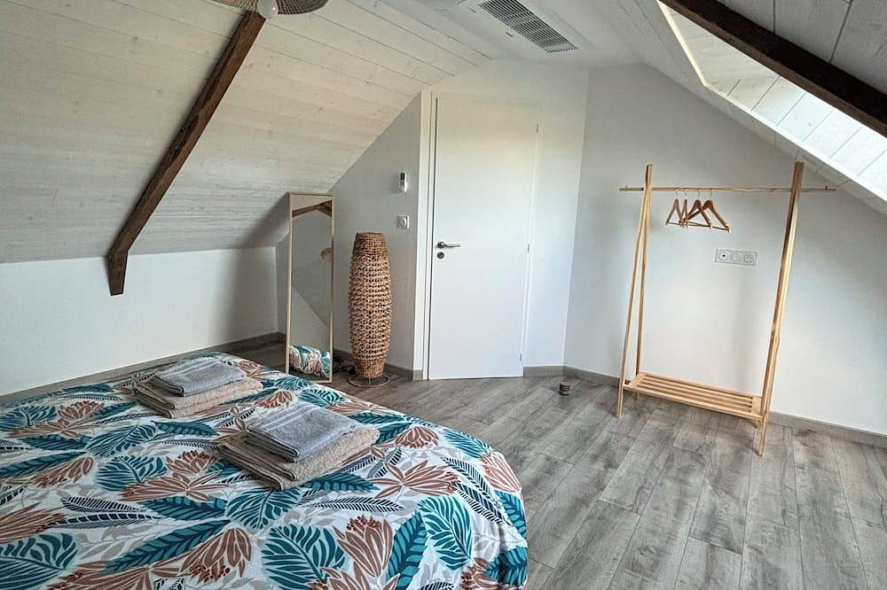 Quiet longère in Morbihan for 8 people in Brech, Côte des Mégalithes