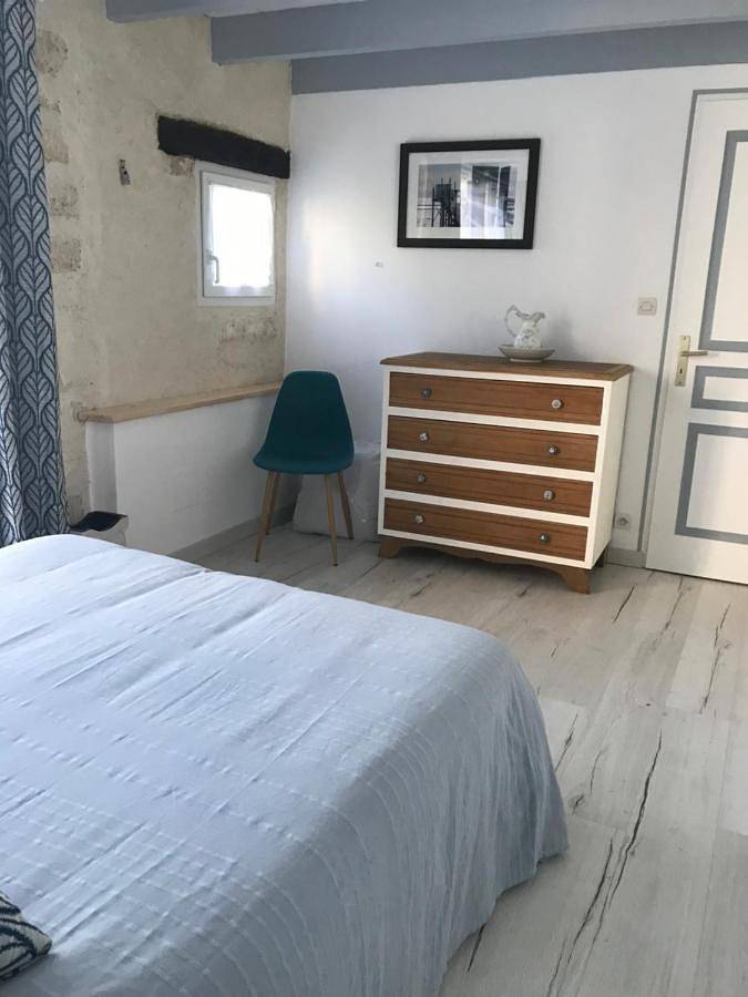 Maison de campagne pour 2 personnes, avec terrasse et jardin à Ardillières - 3