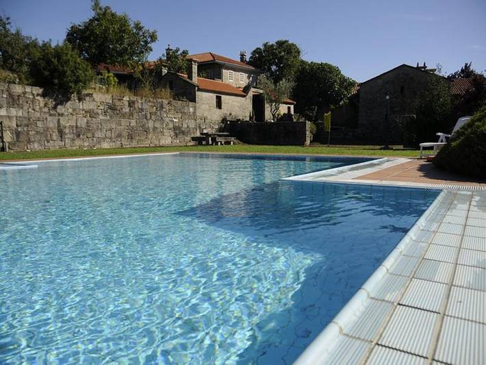 Hotel para 4 personas, con Terraza y Jardín además de Piscina y Vistas en Provincia de Orense - 4