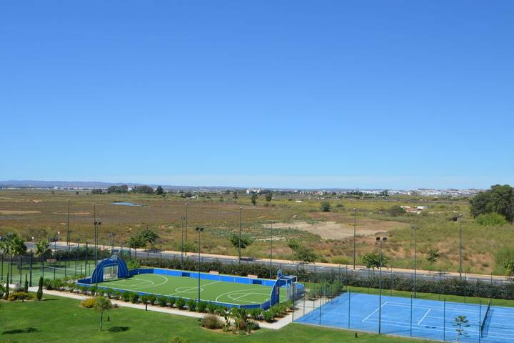 Ganze Wohnung, Ferienwohnung für 3 Personen mit Terrasse in Playa de Los Haraganes (Ayamonte), Ayamonte
