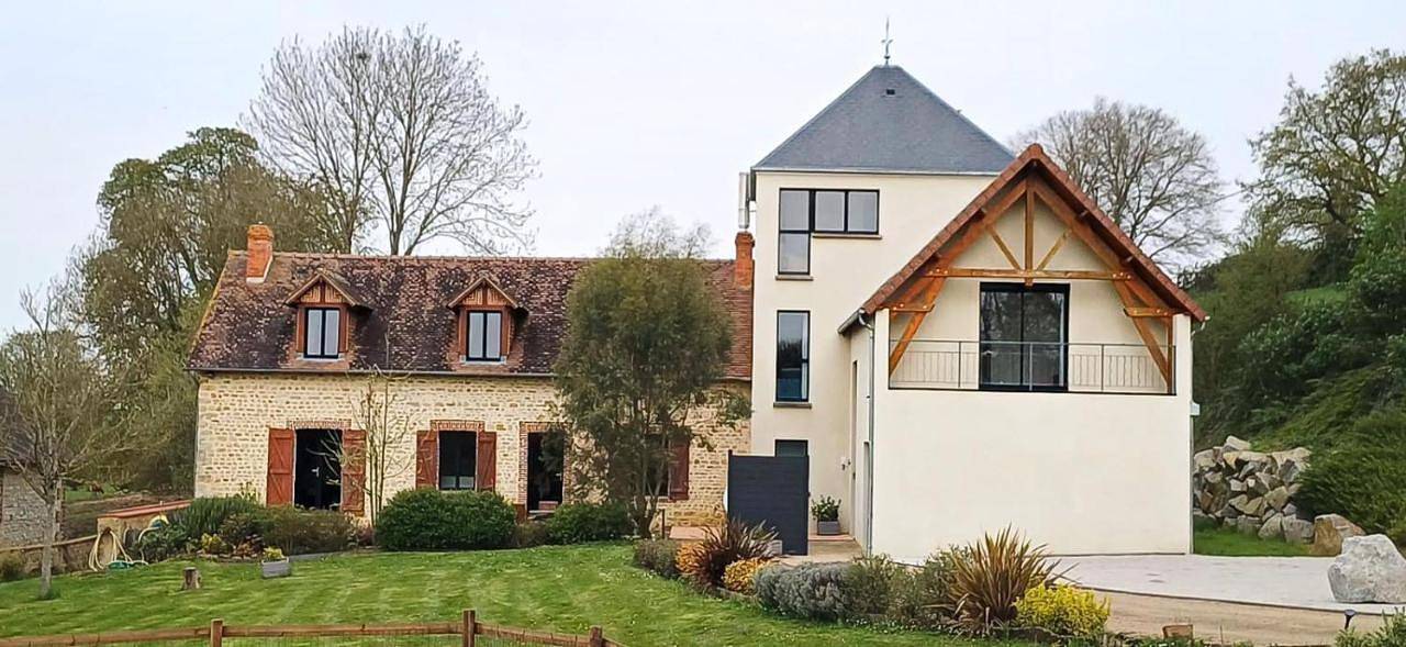 Maison en campagne - Bienvenue Chez Aurélie & Arnaud in Laleu, Parc naturel régional Normandie-Maine