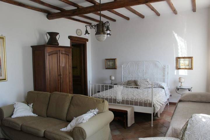 Location de vacances pour 5 personnes, avec vue et jardin à Veroli - 4