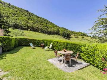 Cottage pour 4 personnes à Roche-Saint-Secret-Béconne