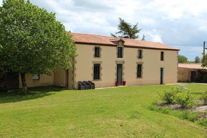 Casa de vacaciones para 4 personas, con vistas y jardín - 1