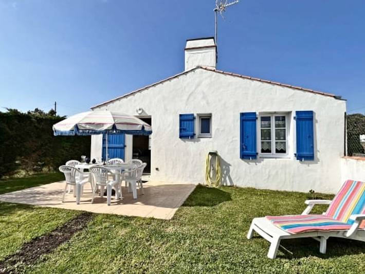 Location de vacances pour 4 personnes, avec terrasse et jardin dans Plage des Sableaux